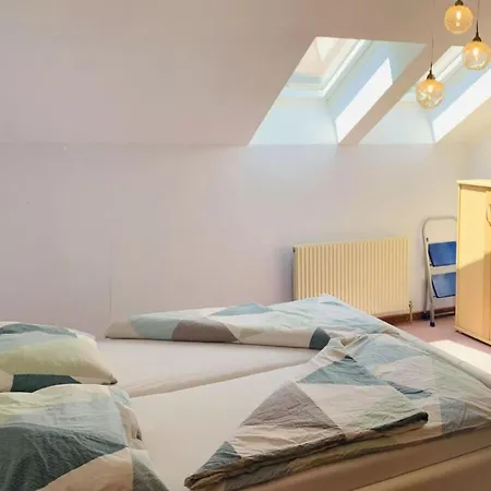 Bernhard Schmidt-gasse * Gmunden