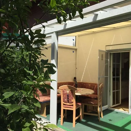 Bernhard Schmidt-gasse Apartmán *